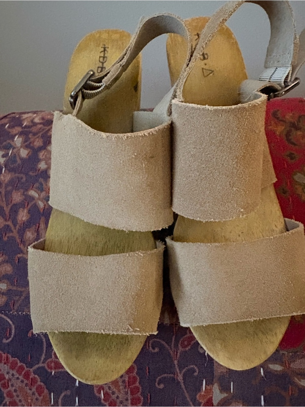 Kelsi Dagger Beige Suede Two-Strap Slingback Clog Sandals Size 6